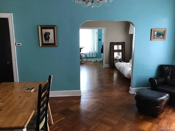 $3,500 | 594 East 38th Street | Farragut