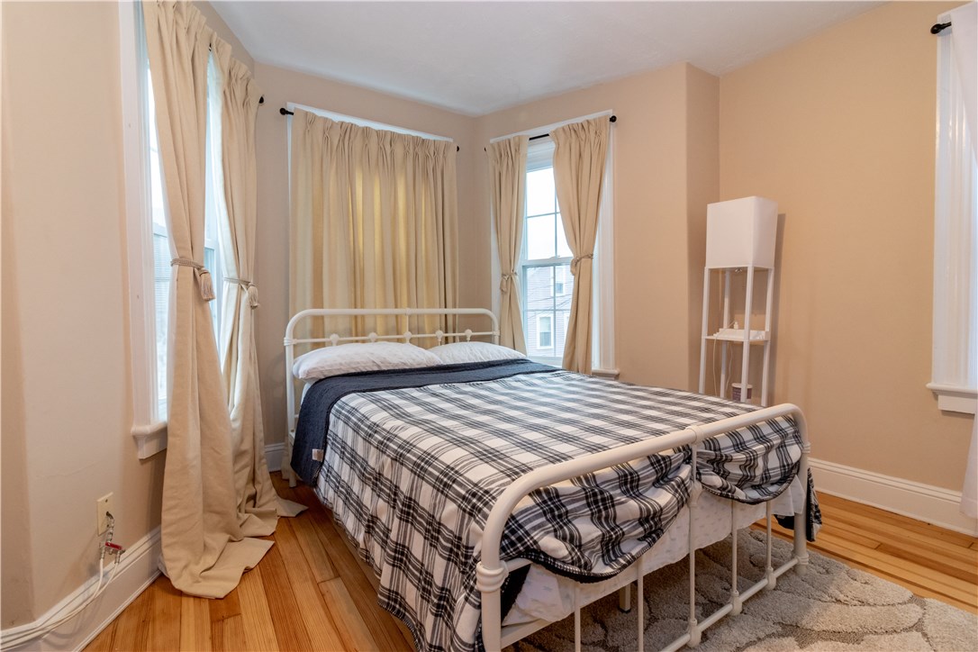 21 School Street, Unit 3 Newport, RI 02840 - Photo 15 of 27