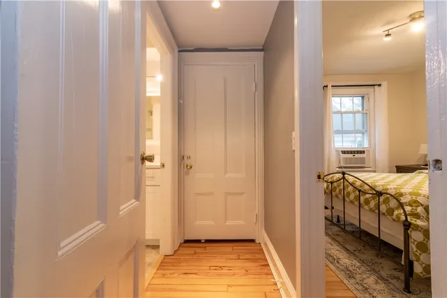 $2,800 | 21 School Street, Unit 3, Newport, RI 02840