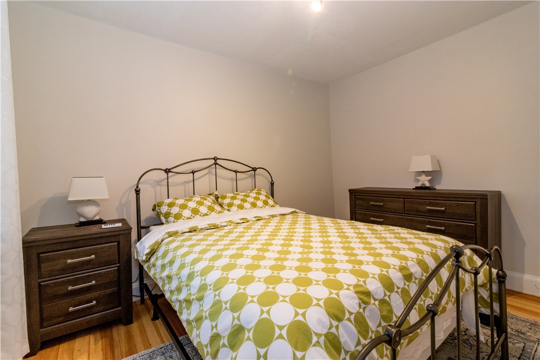 21 School Street, Unit 3 Newport, RI 02840 - Photo 22 of 27
