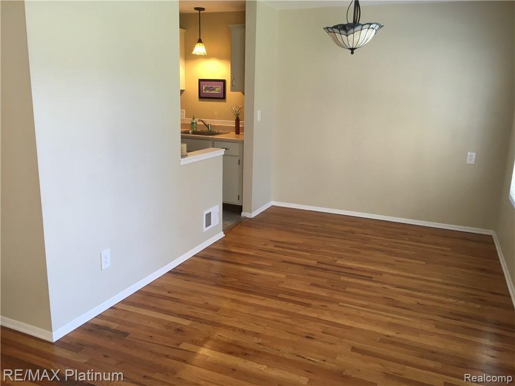 29468 Hoover Road Warren, MI 48093 - Photo 10 of 31