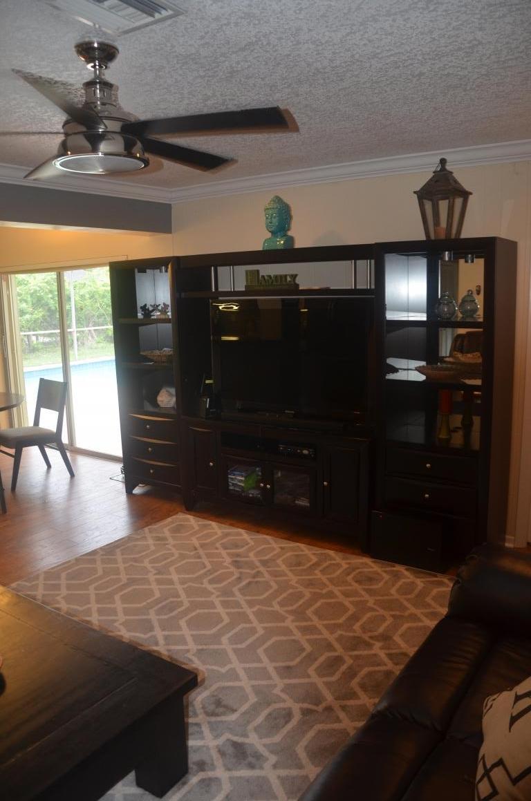 930 Southwest 17th Street Boca Raton, FL 33486 - Photo 7 of 24 7