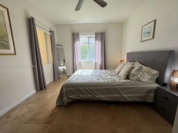 $1,800 | 717 Northeast 16th Avenue, Unit 717A, Fort Lauderdale, FL 33304