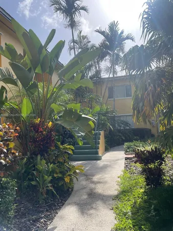 $1,800 | 717 Northeast 16th Avenue, Unit 717A, Fort Lauderdale, FL 33304