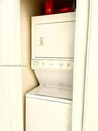 $1,800 | 717 Northeast 16th Avenue, Unit 717A, Fort Lauderdale, FL 33304