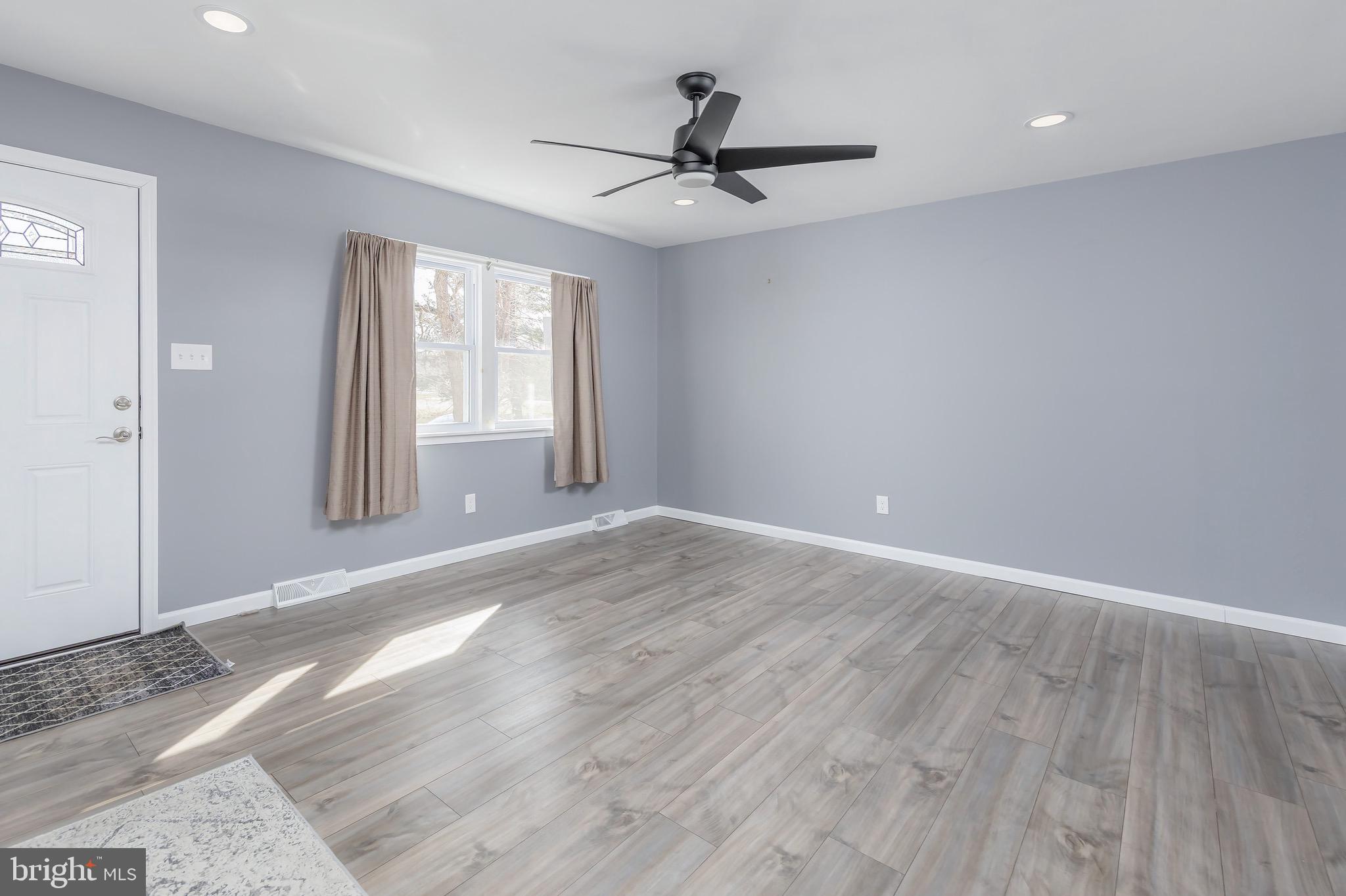 902 Roosevelt Boulevard Clayton, NJ 08312 - Photo 12 of 20