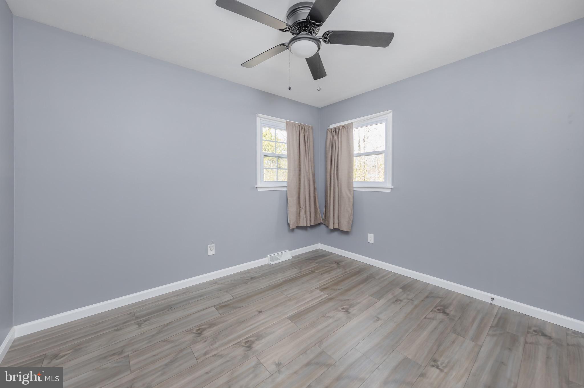 902 Roosevelt Boulevard Clayton, NJ 08312 - Photo 9 of 20