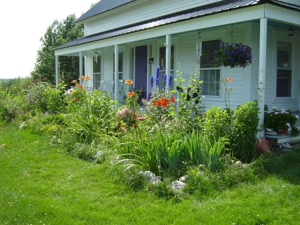 $589,900 | 288 Mayberry Hill Road, Casco, ME 04015