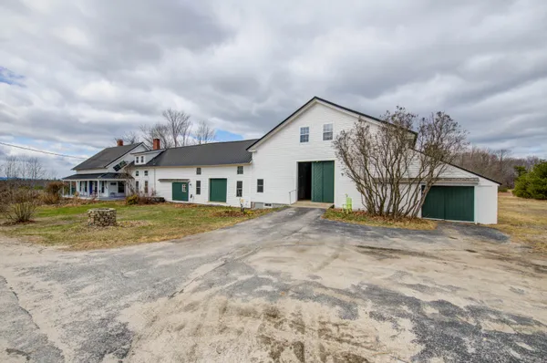 $589,900 | 288 Mayberry Hill Road, Casco, ME 04015