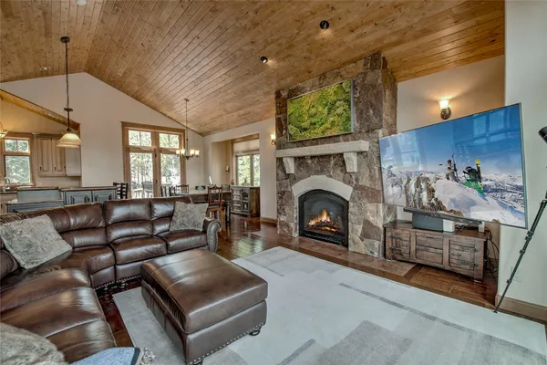 $2,250,000 | 173 Solomons Lane, Silverthorne, CO 80498