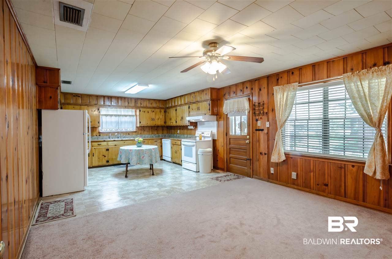 309 South Hummingbird Drive Satsuma, AL 36572 - Photo 15 of 29