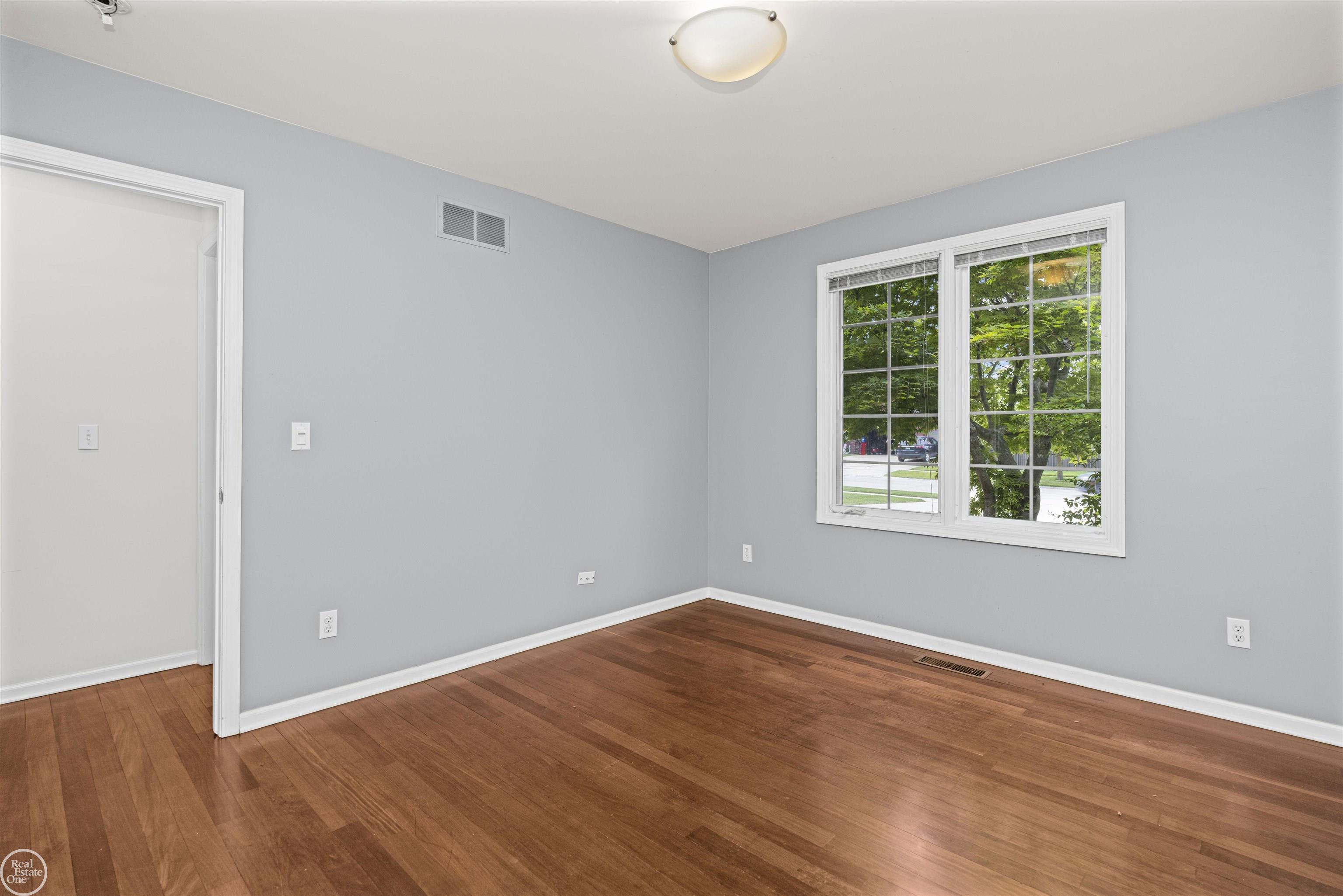 49350 Monte Road New Baltimore, MI 48047 - Photo 25 of 41
