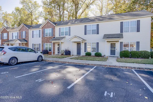 $167,500 | 4182 Dudleys Grant Drive, Unit H, Winterville, NC 28590