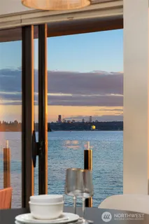 $1,474,998 | 6225 Lake Washington Boulevard Northeast, Unit 209, Kirkland, WA 98033