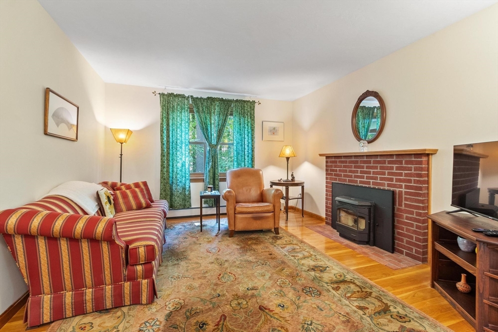 36 Country Lane Princeton, MA 01541 - Photo 15 of 42