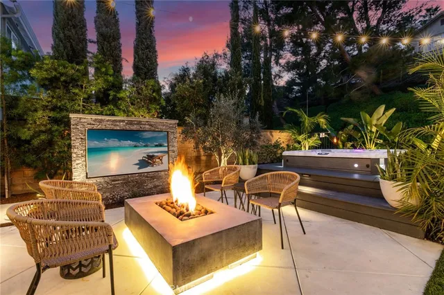 $2,150,000 | 20941 Parkridge, Lake Forest, CA 92630