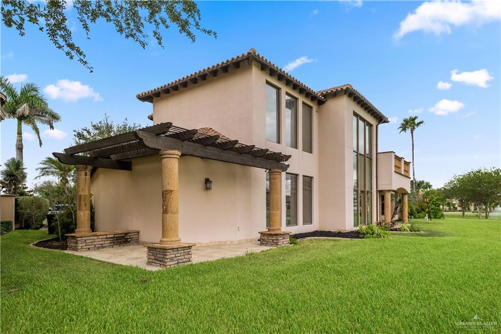 4405 South "H" Street McAllen, TX 78503 - Photo 32 of 33 a front view of a house with a yard