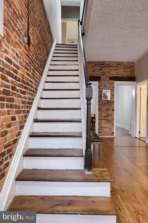 $274,900 | 258 Herr Street, Harrisburg, PA 17102