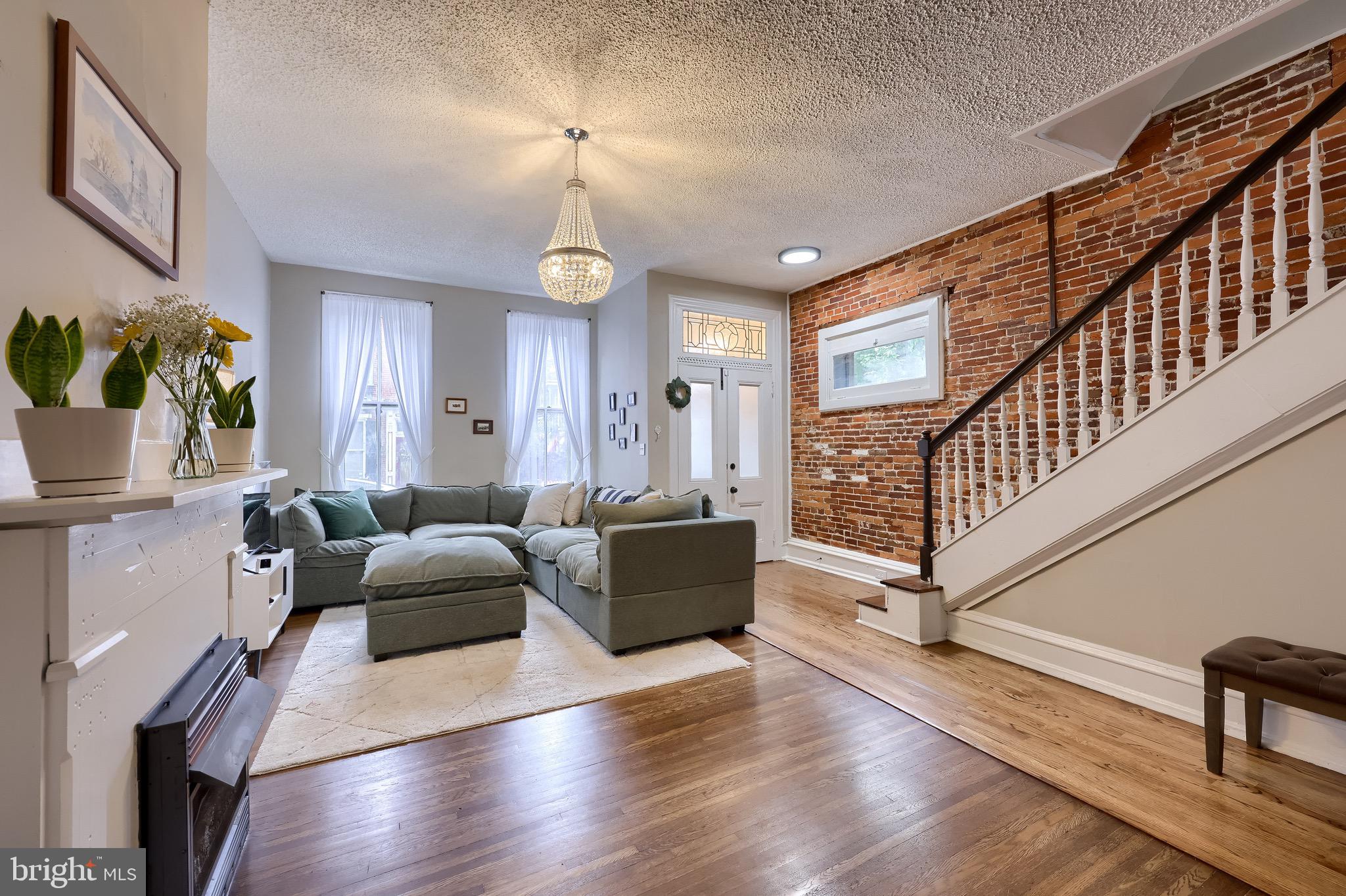 258 Herr Street Harrisburg, PA 17102 - Photo 7 of 44