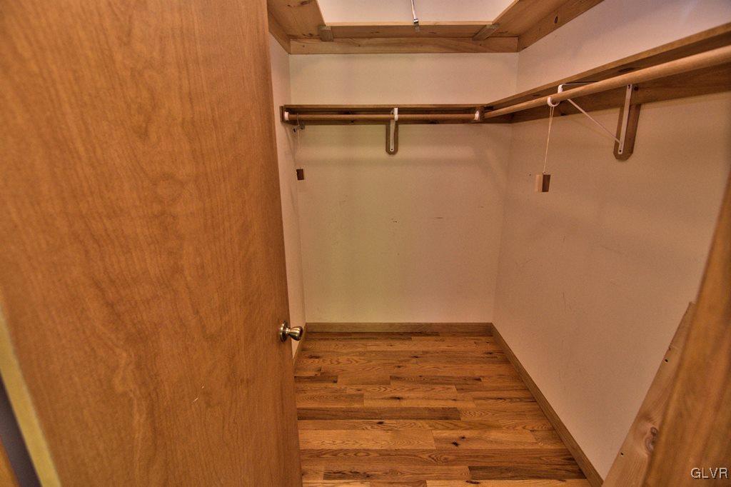 192 Chetco Road Albrightsville, PA 18210 - Photo 17 of 46 View of the 7.8x5.2 walk-in closet in the Master B