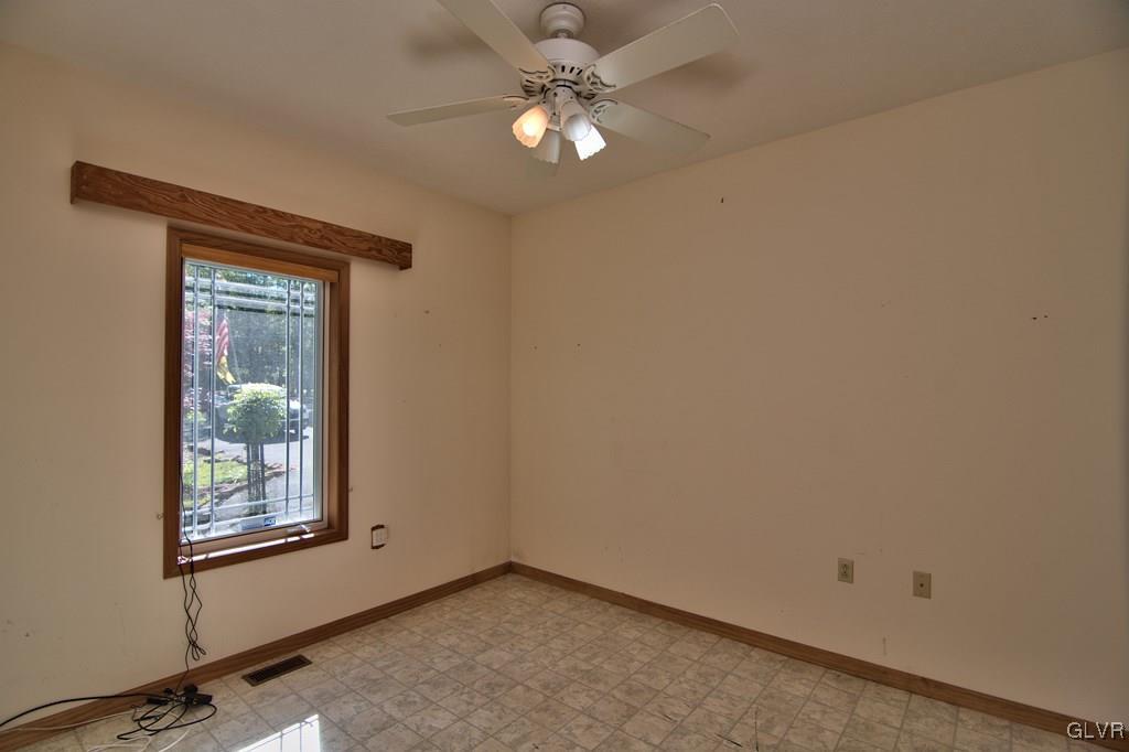 192 Chetco Road Albrightsville, PA 18210 - Photo 21 of 46 Bedroom 2 features a vinyl floor, a 9' ceiling, a