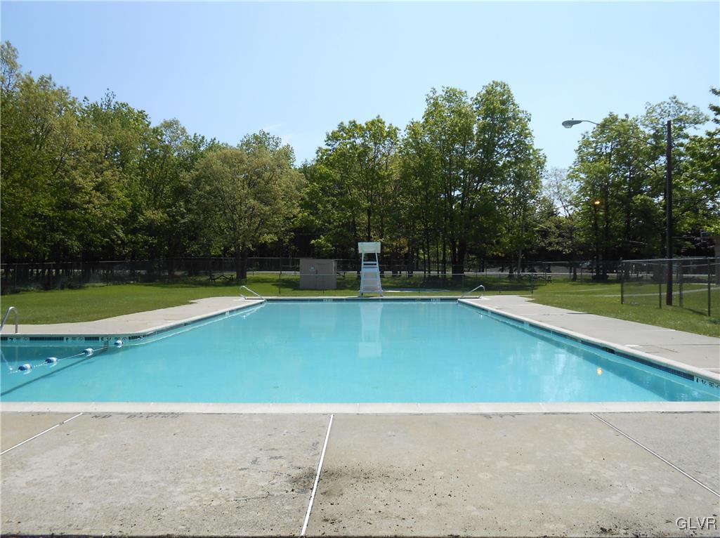 192 Chetco Road Albrightsville, PA 18210 - Photo 42 of 46 View of the Sekani community pool.