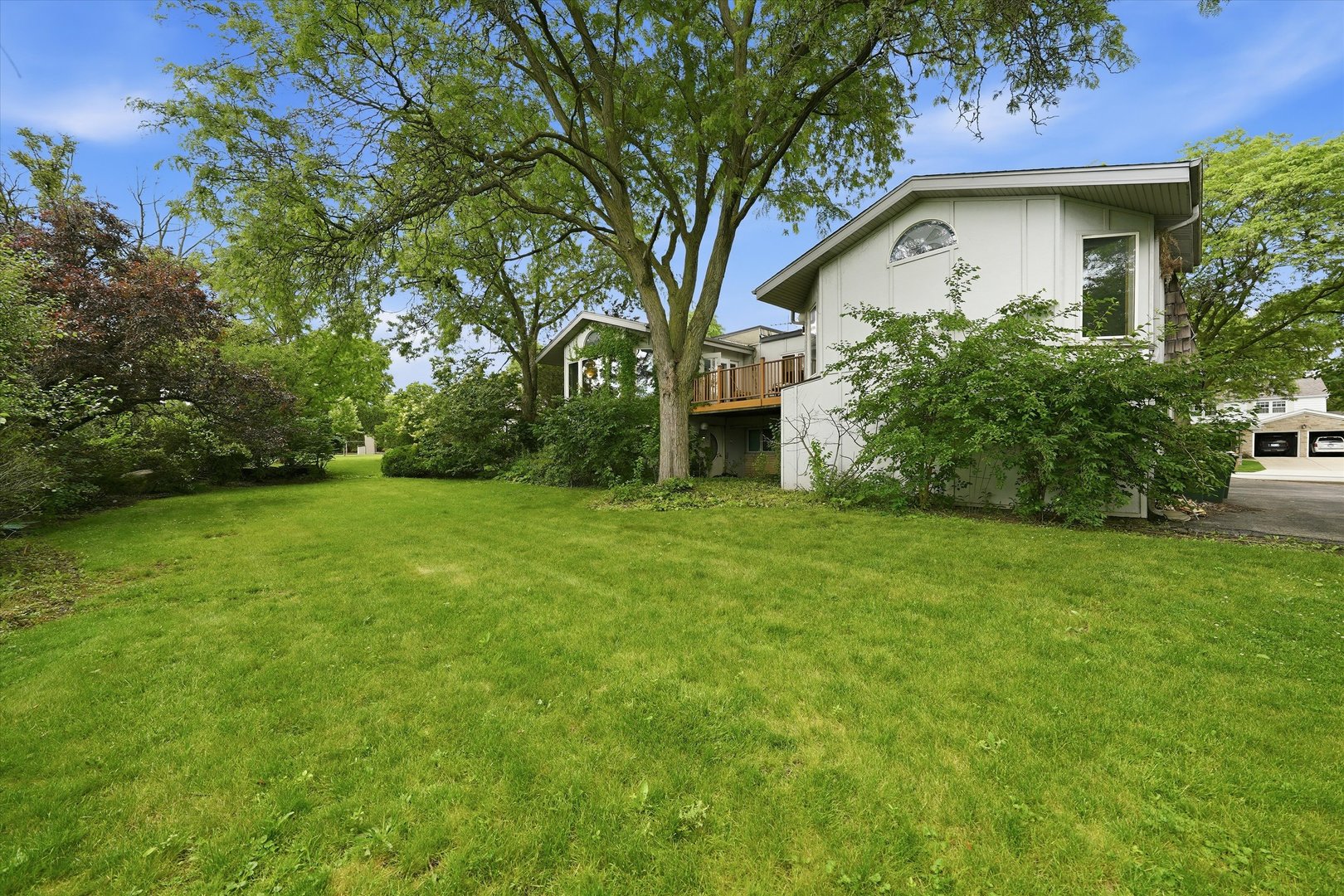 130 Surrey Lane Burr Ridge, IL 60527 - Photo 44 of 51