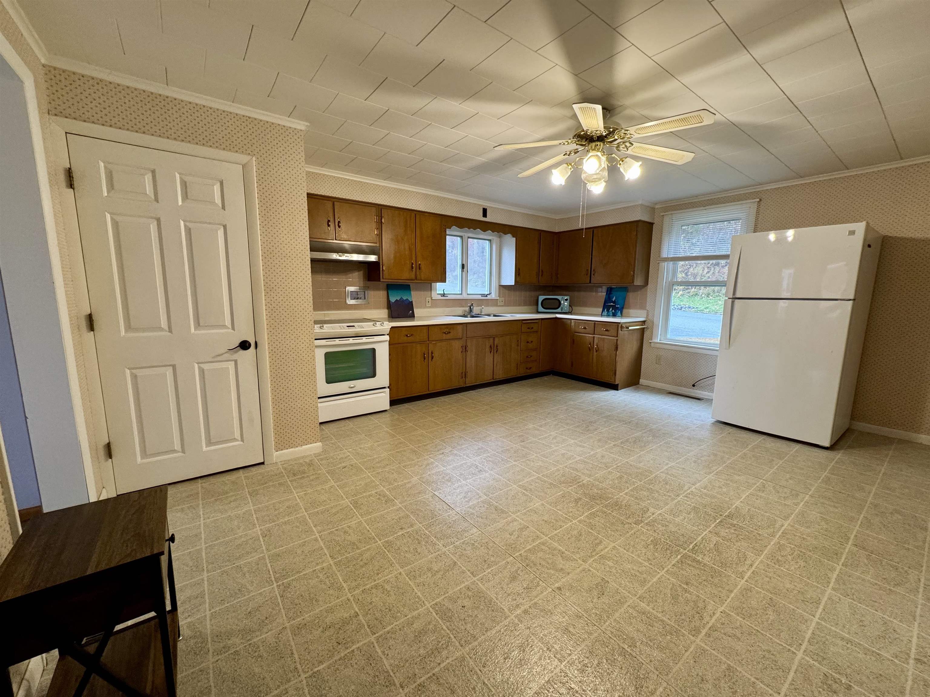 173 Pleasant Street Williamstown, VT 05679 - Photo 7 of 41