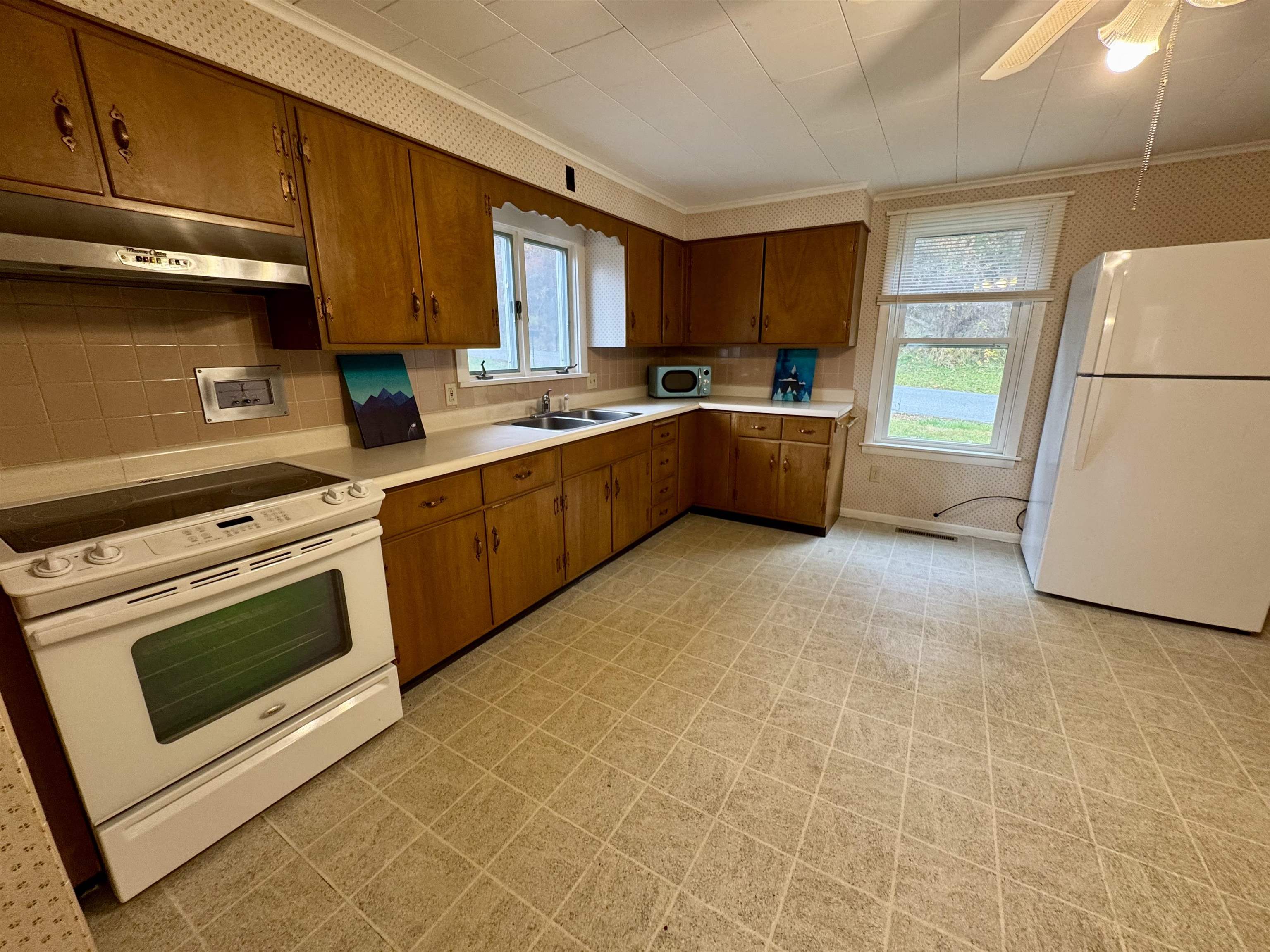 173 Pleasant Street Williamstown, VT 05679 - Photo 9 of 41