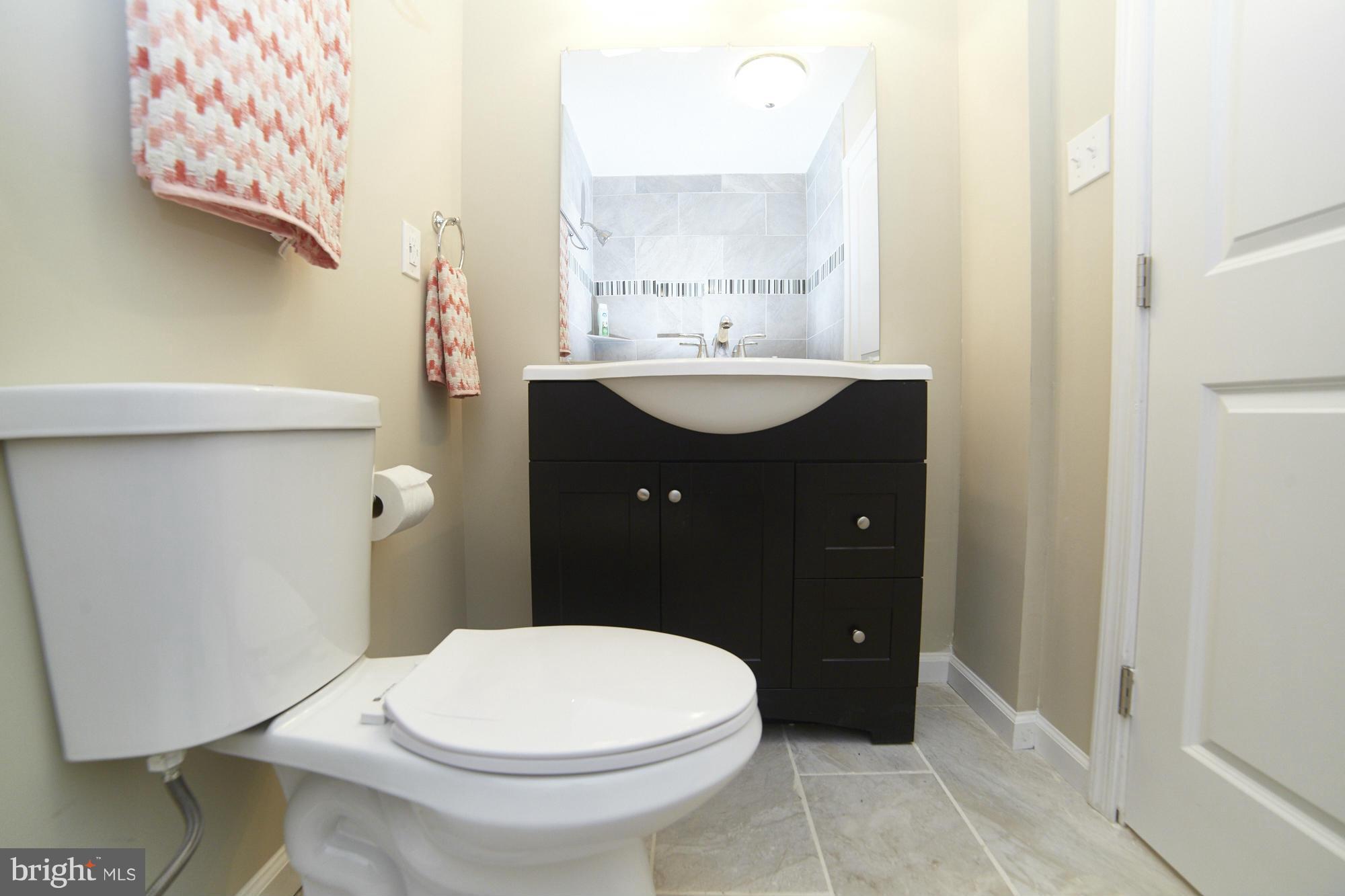 1488 Long Point Road Pasadena, MD 21122 - Photo 8 of 13 Bath