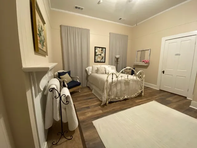 $139,000 | 2404 Cherry Street, Vicksburg, MS 39180