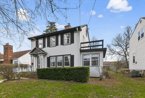 $369,900 | 4408 Wallace Avenue, Monona, WI 53716