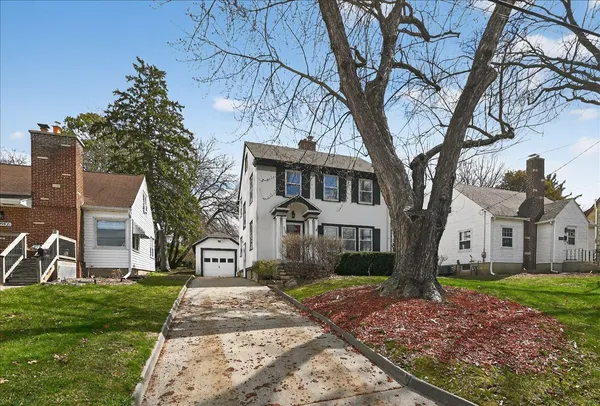 $369,900 | 4408 Wallace Avenue, Monona, WI 53716