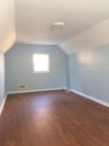 500 Huckabee Road Gray, GA 31032 - Photo 14 of 17 an empty room with a window