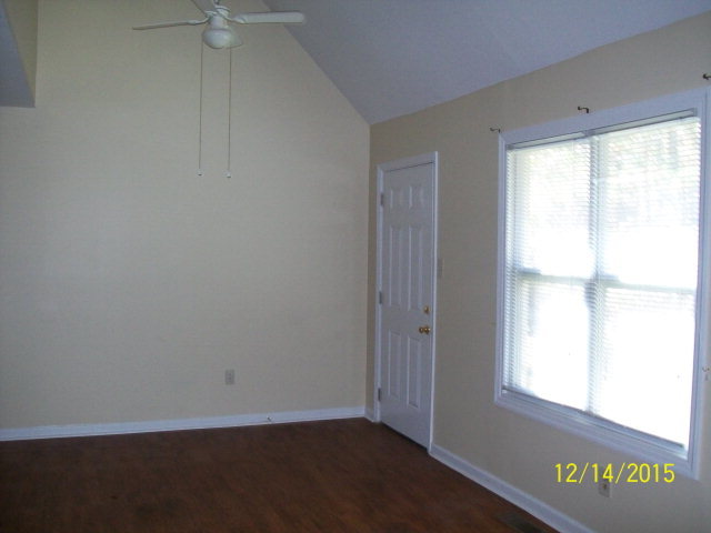 500 Huckabee Road Gray, GA 31032 - Photo 8 of 17 an empty room with a window