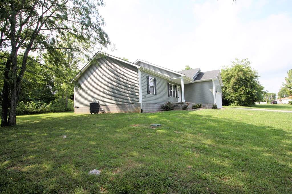 524 Perry Martin Road Woodburn, KY 42170 - Photo 5 of 33 Gallery Image 5