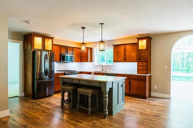 $490,000 | 11775 Crystal Ridge Drive Northeast, Sparta, MI 49345