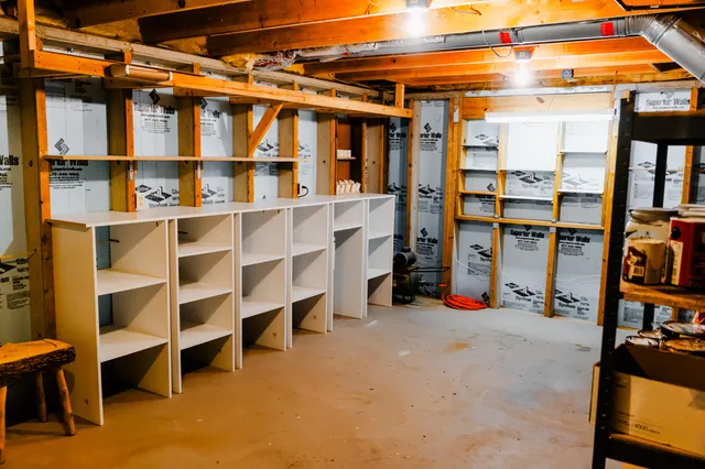 $490,000 | 11775 Crystal Ridge Drive Northeast, Sparta, MI 49345