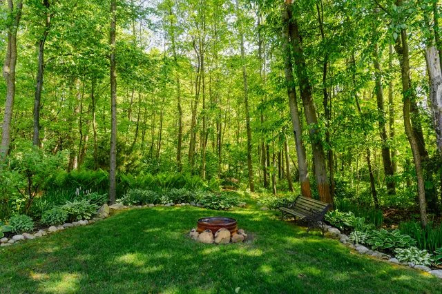 $490,000 | 11775 Crystal Ridge Drive Northeast, Sparta, MI 49345