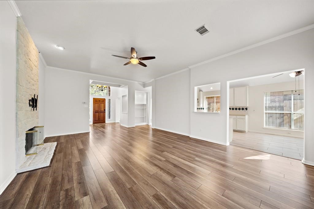 3310 Shadowchase Drive Houston, TX 77082 - Photo 3 of 17