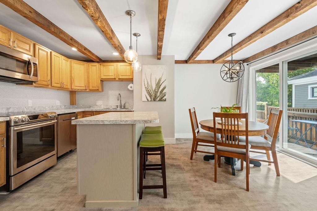 44 Franklin Street Exeter, NH 03833 - Photo 8 of 23