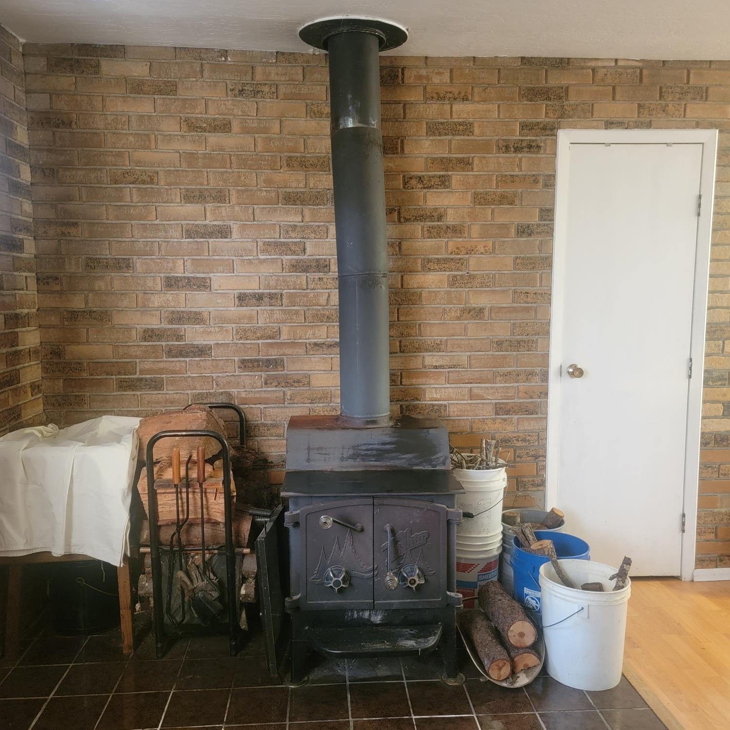 13021 Ridge View Drive Sutter Creek, CA 95685 - Photo 14 of 35 a bathroom with a toilet and a sink