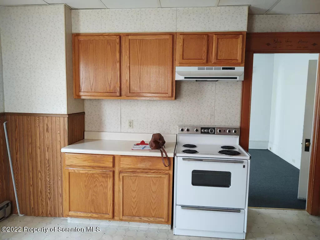 418 North Main Street Simpson, PA 18407 - Photo 7 of 19 a utility room with dryer and washer