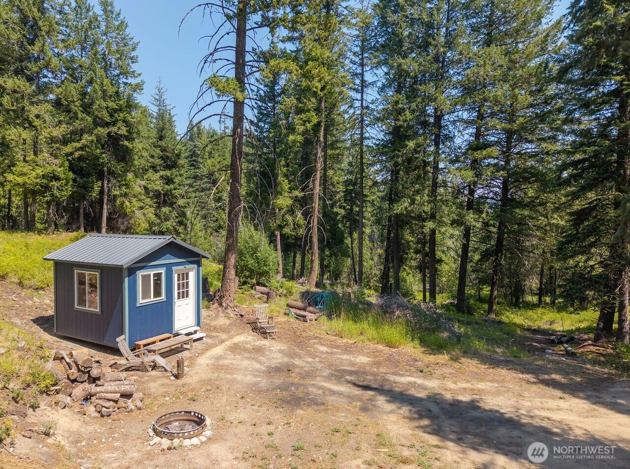 84 Three Seasons Road Winthrop, WA 98862 - Photo 10 of 37 Gallery Image 10