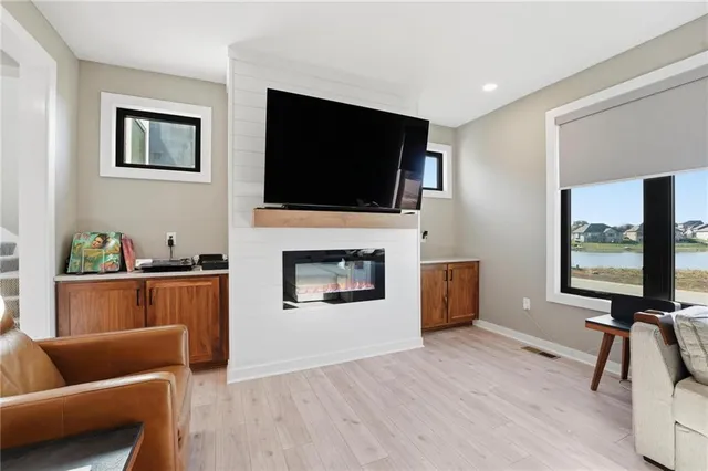 $519,750 | 1303 Larson Avenue, Warrensburg, MO 64093