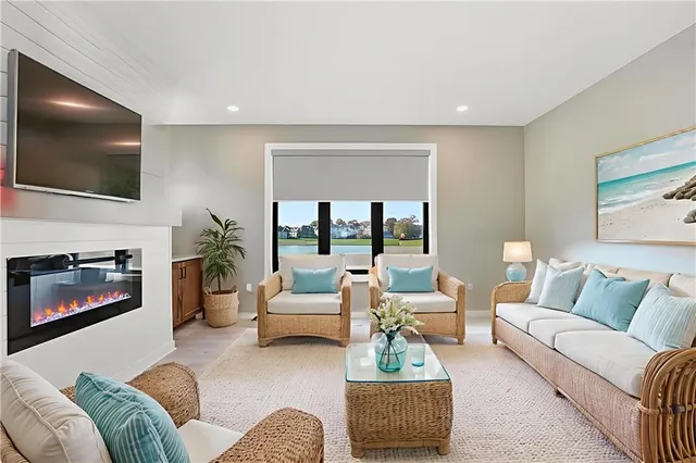 $519,750 | 1303 Larson Avenue, Warrensburg, MO 64093