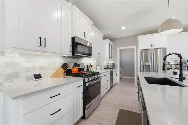 $519,750 | 1303 Larson Avenue, Warrensburg, MO 64093