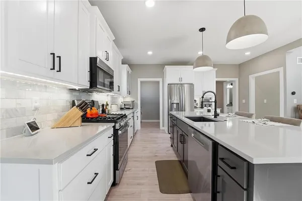 $499,900 | 1303 Larson Avenue, Warrensburg, MO 64093