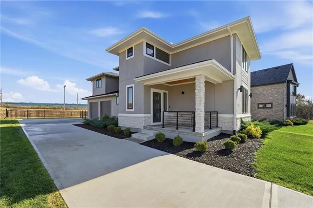 $519,750 | 1303 Larson Avenue, Warrensburg, MO 64093