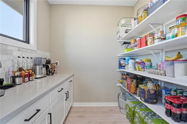 $519,750 | 1303 Larson Avenue, Warrensburg, MO 64093